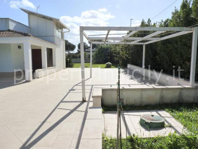 Villa in vendita a Siracusa SR