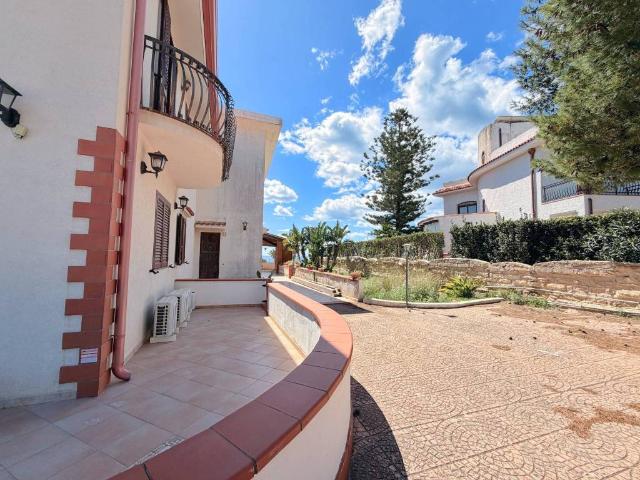 Villa in vendita a Siracusa SR