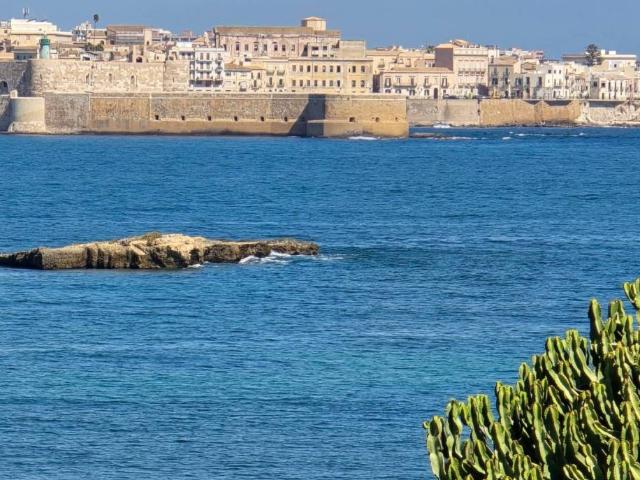 Villa in vendita a Siracusa SR