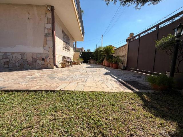 Villa in vendita a Siracusa SR
