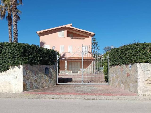 Villa in vendita a Siracusa SR