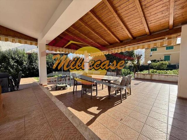 Villa in vendita a Siracusa SR