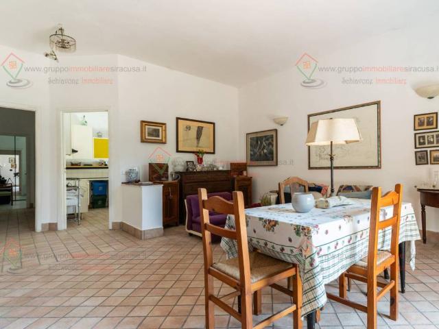 Villa in vendita a Siracusa SR