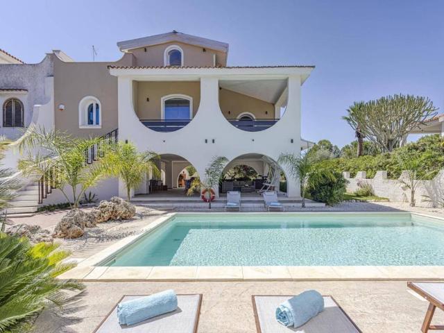 Villa in vendita a Siracusa SR