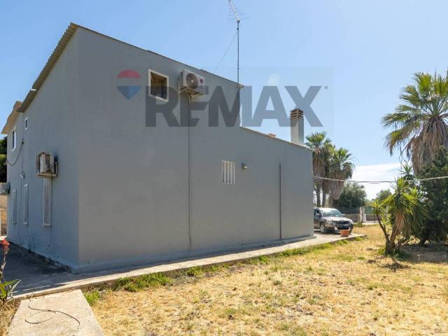 Villa in vendita a Siracusa SR