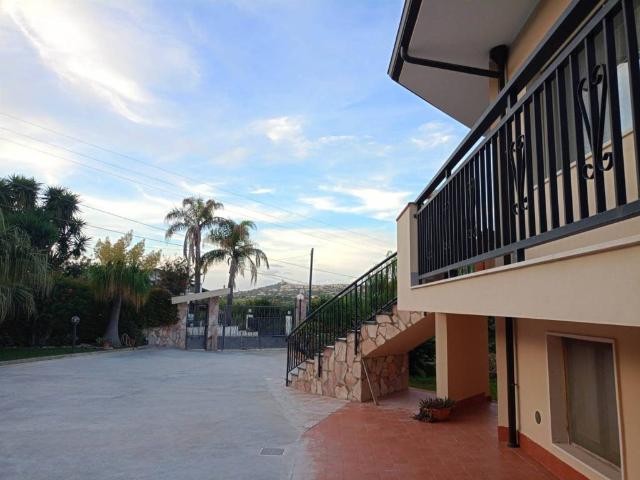 Villa in vendita a Siracusa SR