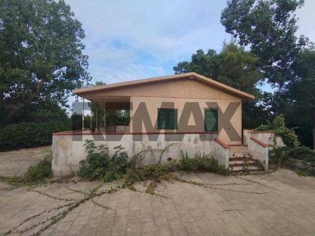 Villa in vendita a Siracusa SR