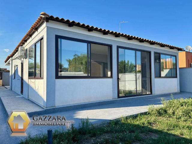 Villa in vendita a Siracusa SR