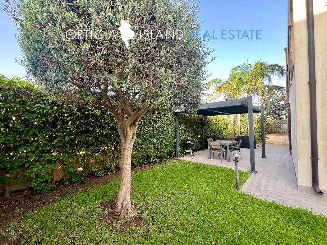 Villa in vendita a Siracusa SR
