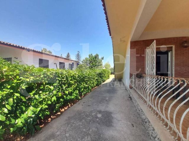 Villa in vendita a Siracusa SR