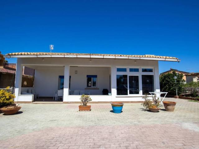 Villa in vendita a Siracusa SR