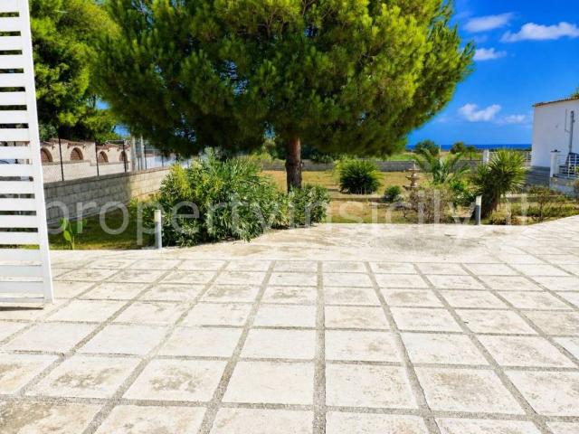 Villa in vendita a Siracusa SR
