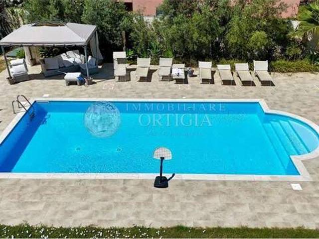 Villa in vendita a Siracusa SR