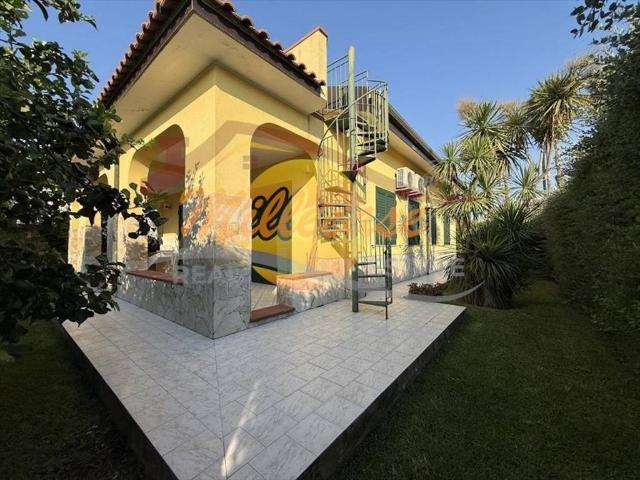 Villa in vendita a Siracusa SR