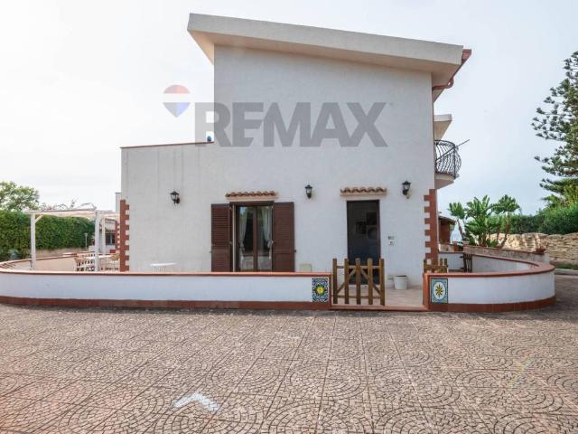 Villa in vendita a Siracusa SR