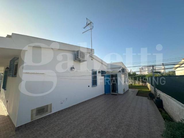 Villa in vendita a Siracusa SR