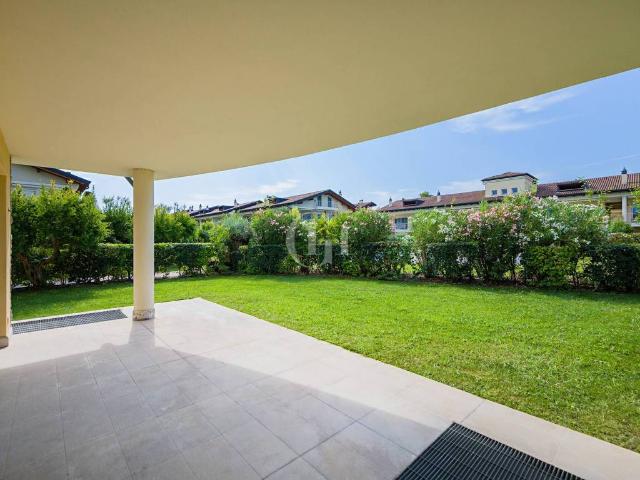 Villa in vendita a Sirmione BS