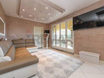 Villa in vendita a Sirmione BS
