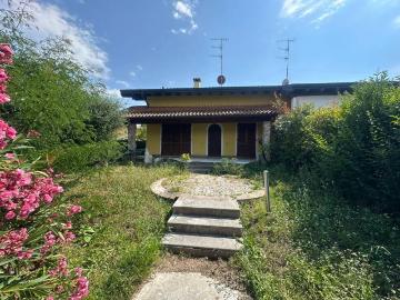 Villa in vendita a Sirmione BS
