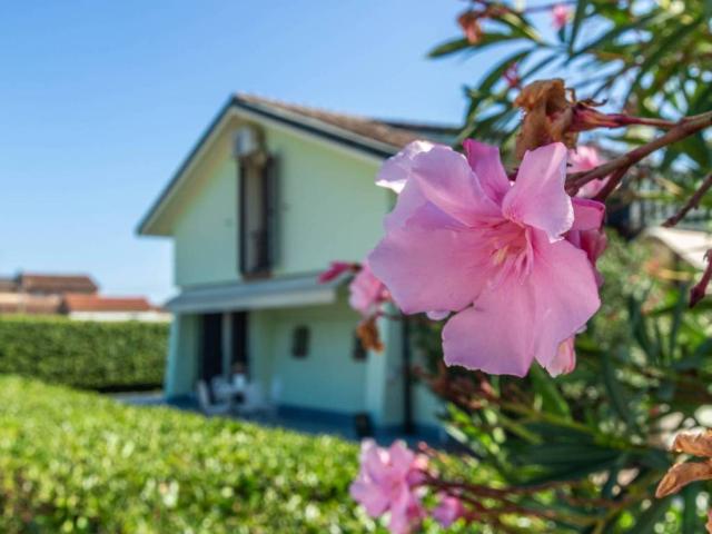 Villa in vendita a Sissa Trecasali PR