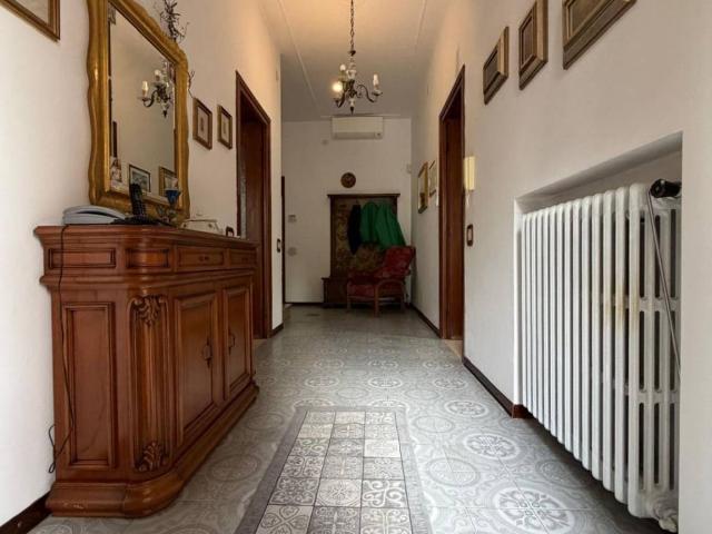 Villa in vendita a Sissa Trecasali PR