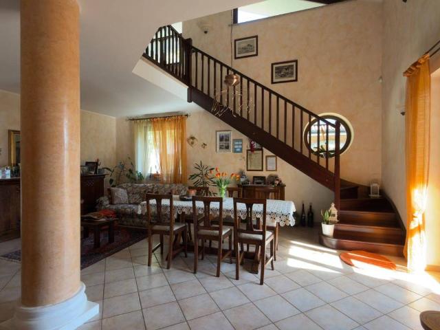 Villa in vendita a Sparone TO