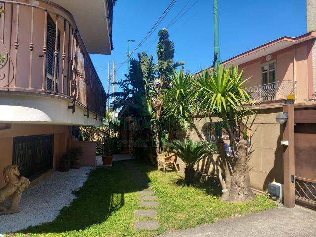 Villa in vendita a Sperone