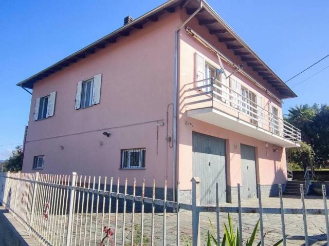 Villa in vendita a Spigno Monferrato AL