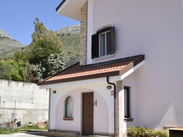 Villa in vendita a Spigno Saturnia LT