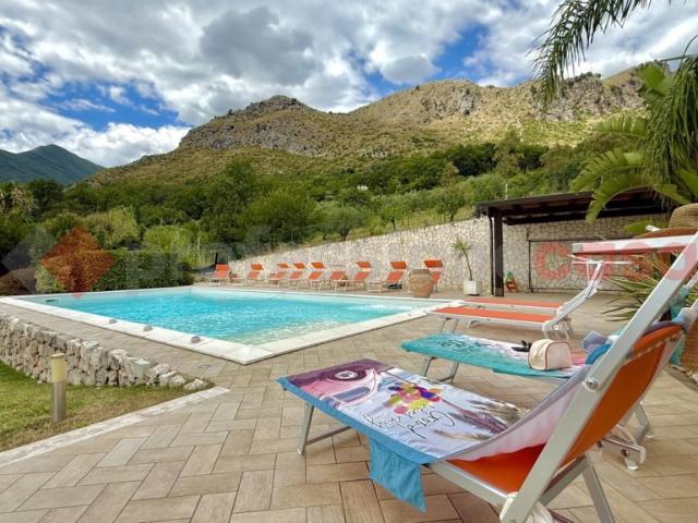 Villa in vendita a Spigno Saturnia