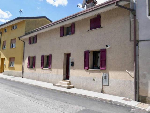 Villa in vendita a Spilimbergo PN
