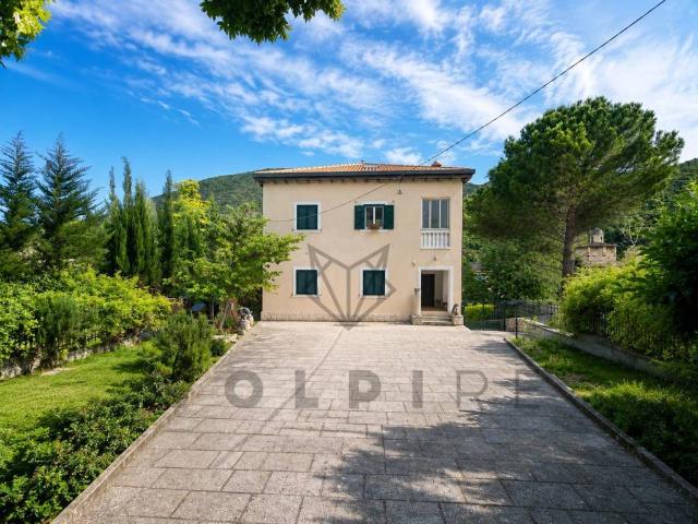 Villa in vendita a Spoleto PG