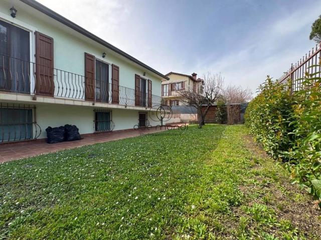 Villa in vendita a Spoleto PG