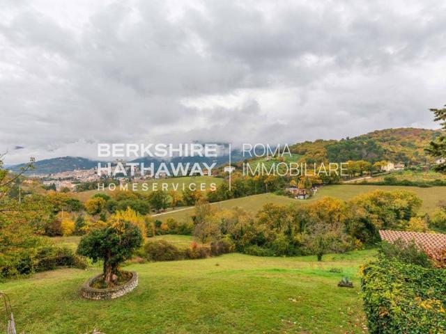 Villa in vendita a Spoleto PG