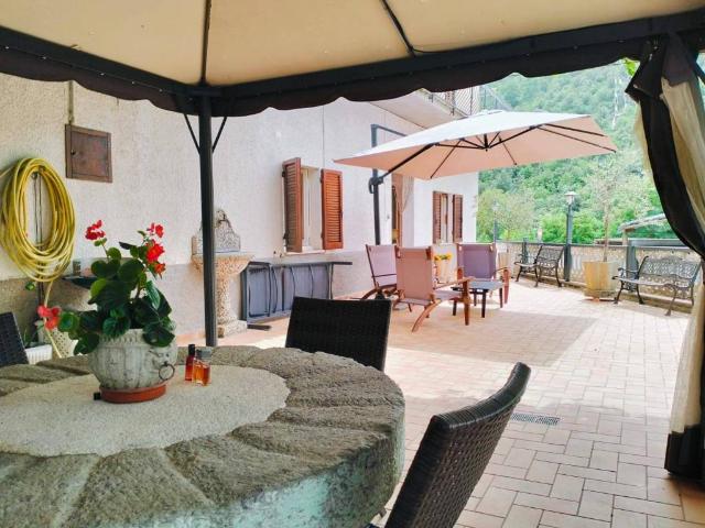 Villa in vendita a Spoleto PG