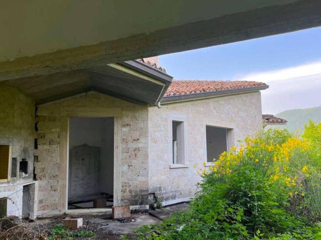 Villa in vendita a Spoleto PG