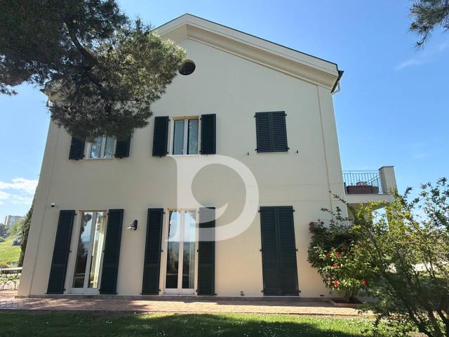 Villa in vendita a Spoltore, Villa Raspa