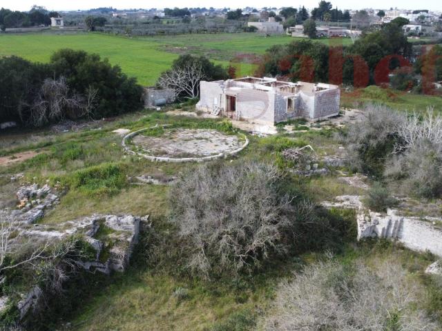Casa indipendente con giardino a Spongano