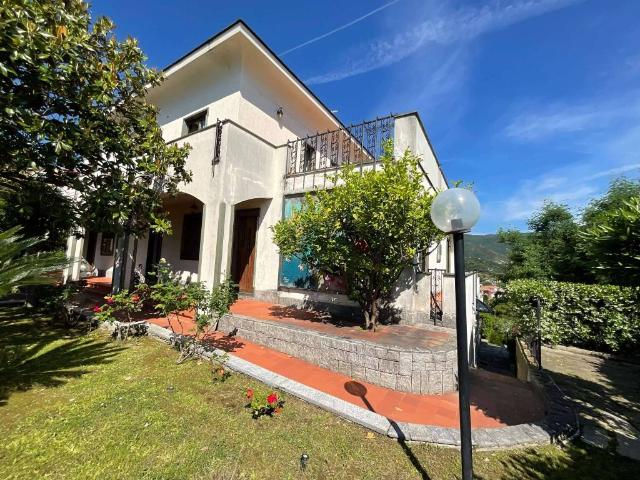 Villa in vendita a Spotorno SV