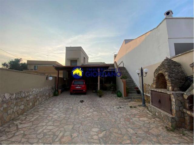 Villa in vendita a Squinzano LE