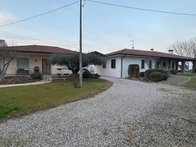 Villa in vendita a Stanghella PD