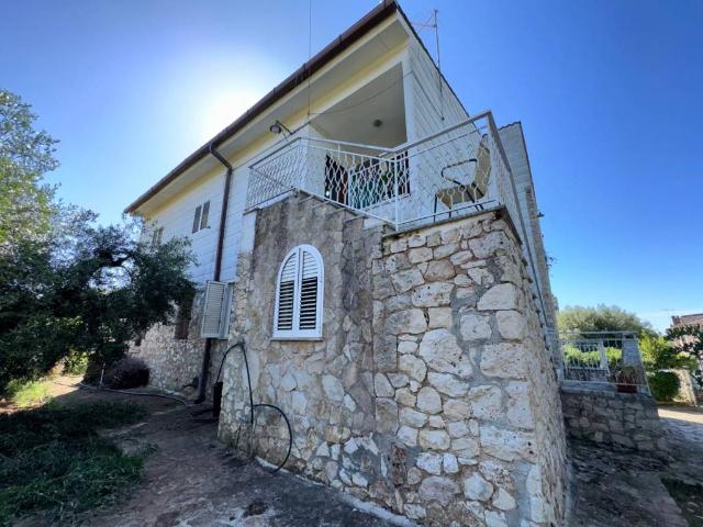 Villa in vendita a Statte TA