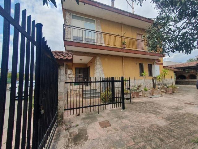 Villa in vendita a Statte TA
