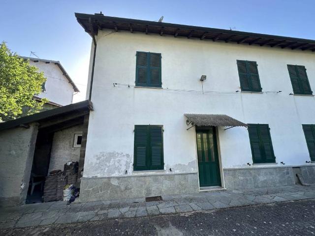 Villa in vendita a Stazzano AL