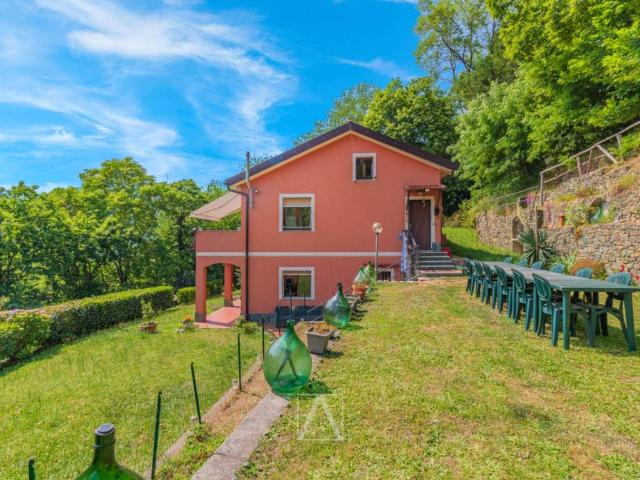 Villa in vendita a Stella SV