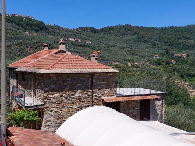 Villa in vendita a Stellanello SV