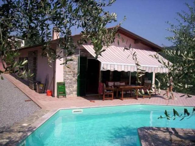 Villa in vendita a Stellanello SV
