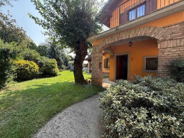 Villa in vendita a Stezzano BG