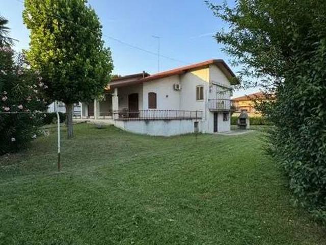 Villa in vendita a Stra VE