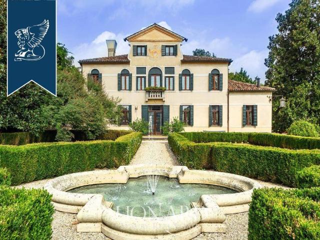 Villa in vendita a Stra VE